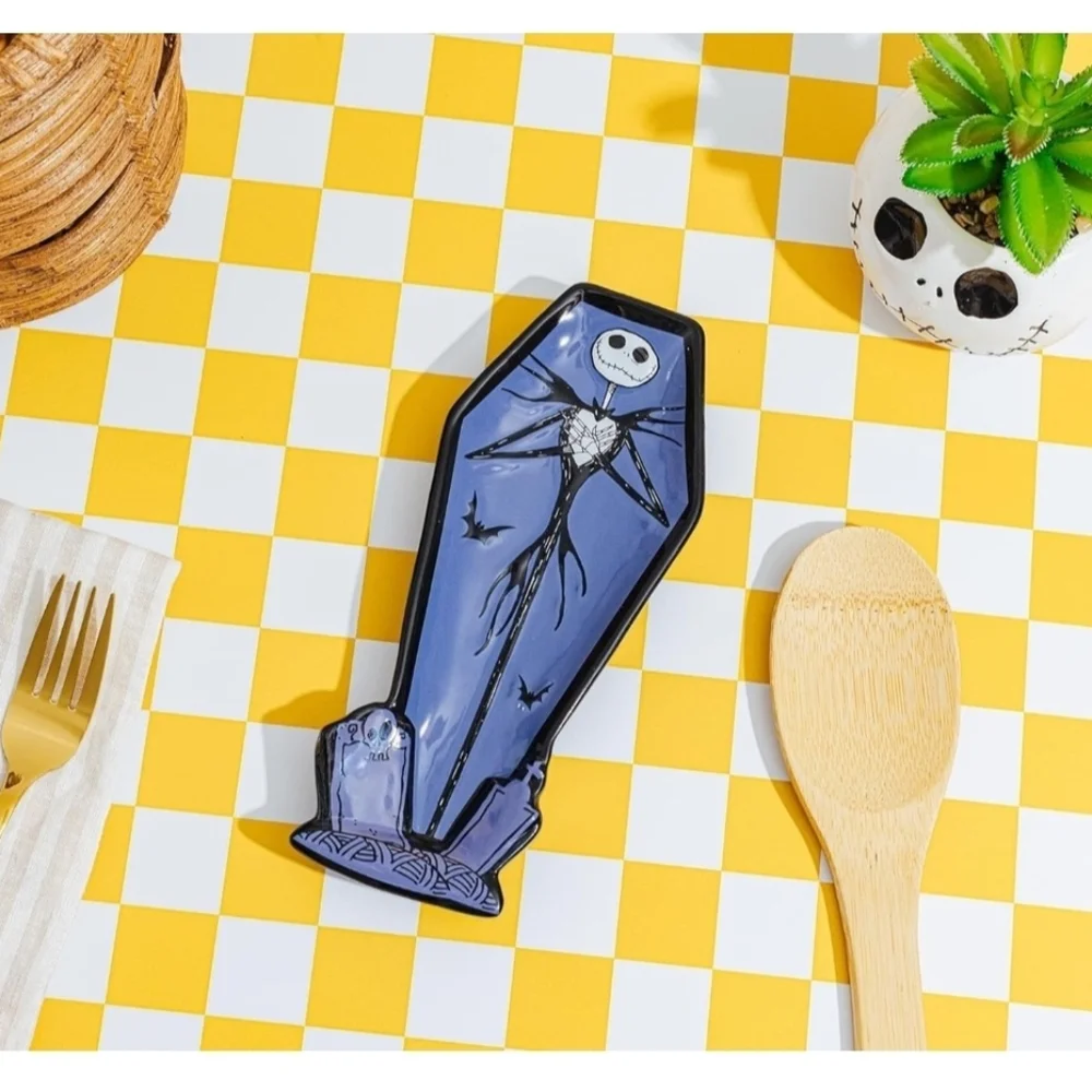 Jack Skellington Ceramic Spoon Rest - Picture 3 of 5